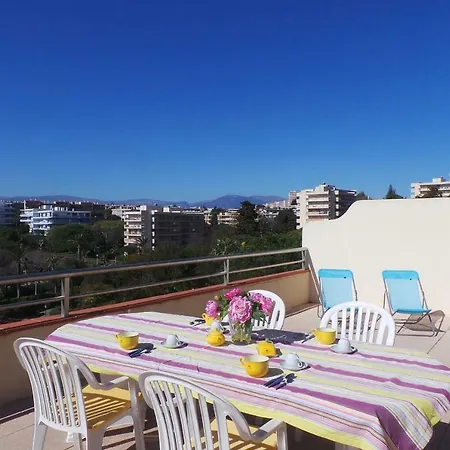 Spacious And Bright Flat Downtown And Beaches - Swimming Pool Apartmán
